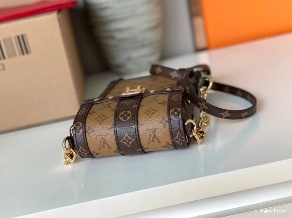 VERTICAL VUITTON TRUNK POCHETTE LOUIS 0711
